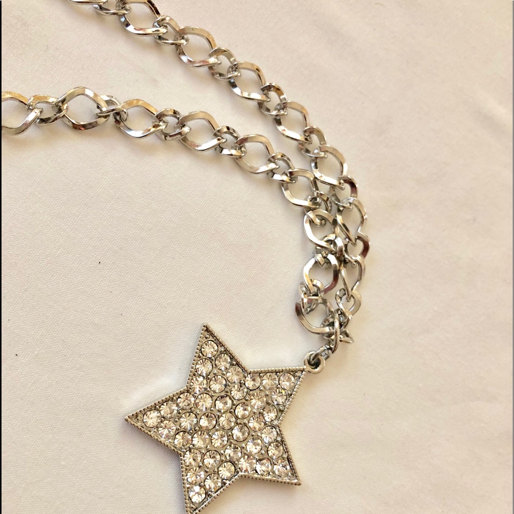 Brand New Womens Star Necklace